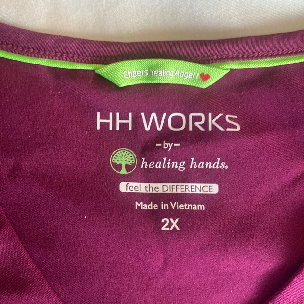 HH Works by healing hands scrub top